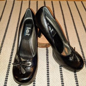 Vintage 90's platform LEI Butterfly Heels